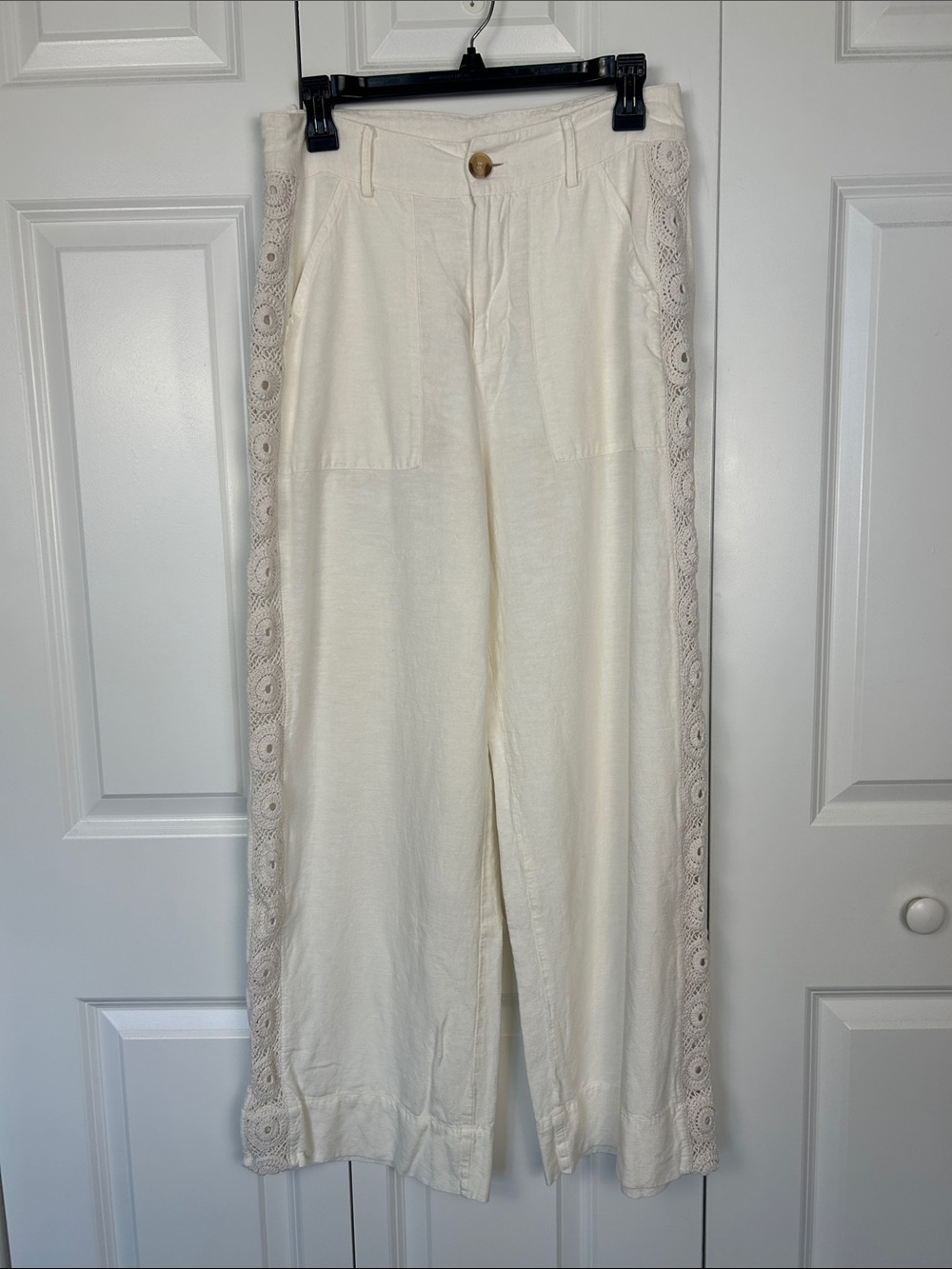 VENUS Cream Wide-Leg Pants with Crochet Side Trim Size 8